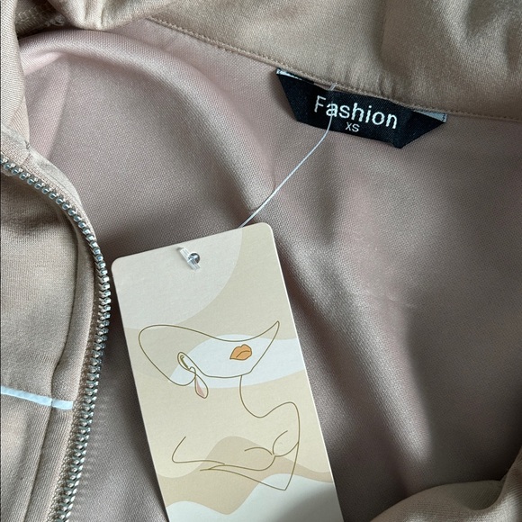 Women's Two Piece Set - Picture 13 of 16